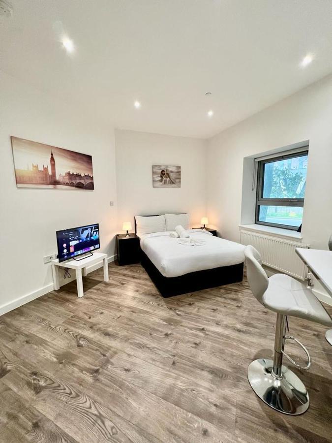 كرويدون Alarabi Apartments-Studio Flat المظهر الخارجي الصورة